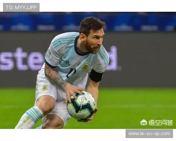 阿根廷门神马丁内斯：世界杯冠军拼图，他如何革新守门技艺？